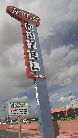 Lucky Cuss Motel
