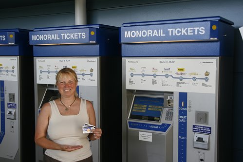 monorail1