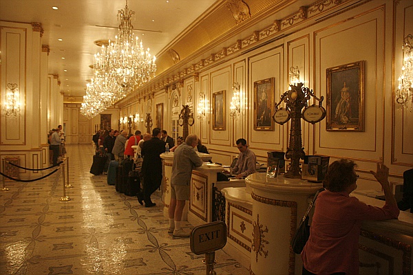 Paris Las Vegas Rezeption